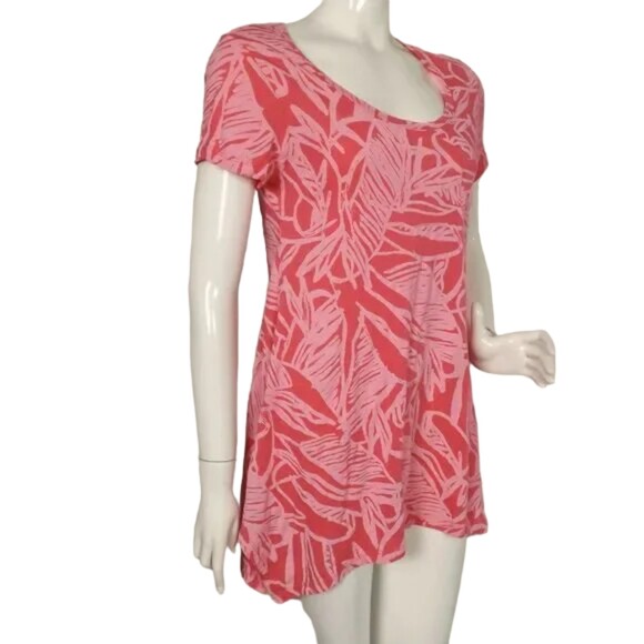 FRESH PRODUCE Top, M, Pink, Leaf print, Short sleeves, Asymmetrical Hem, Pocket - Picture 2 of 14